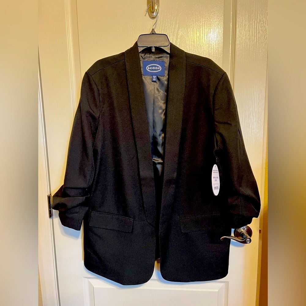 Scoop Black Blazer w Scrunch Sleeves Sz 22 NWT